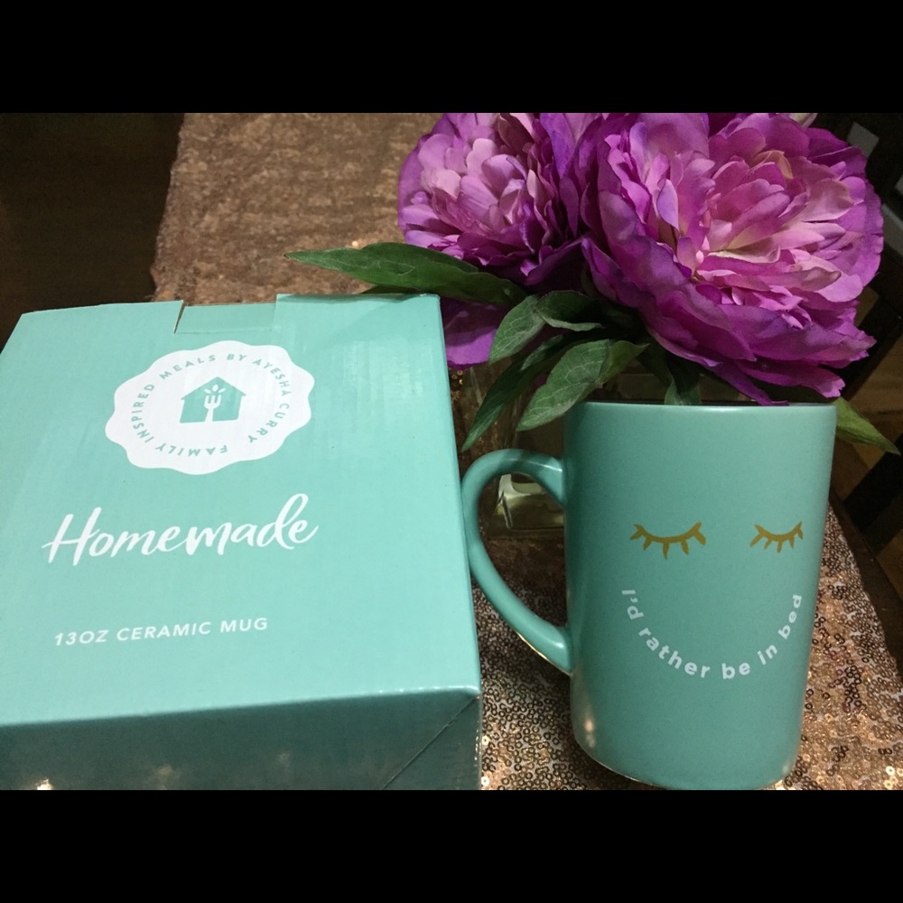 Taza de porcelana color menta